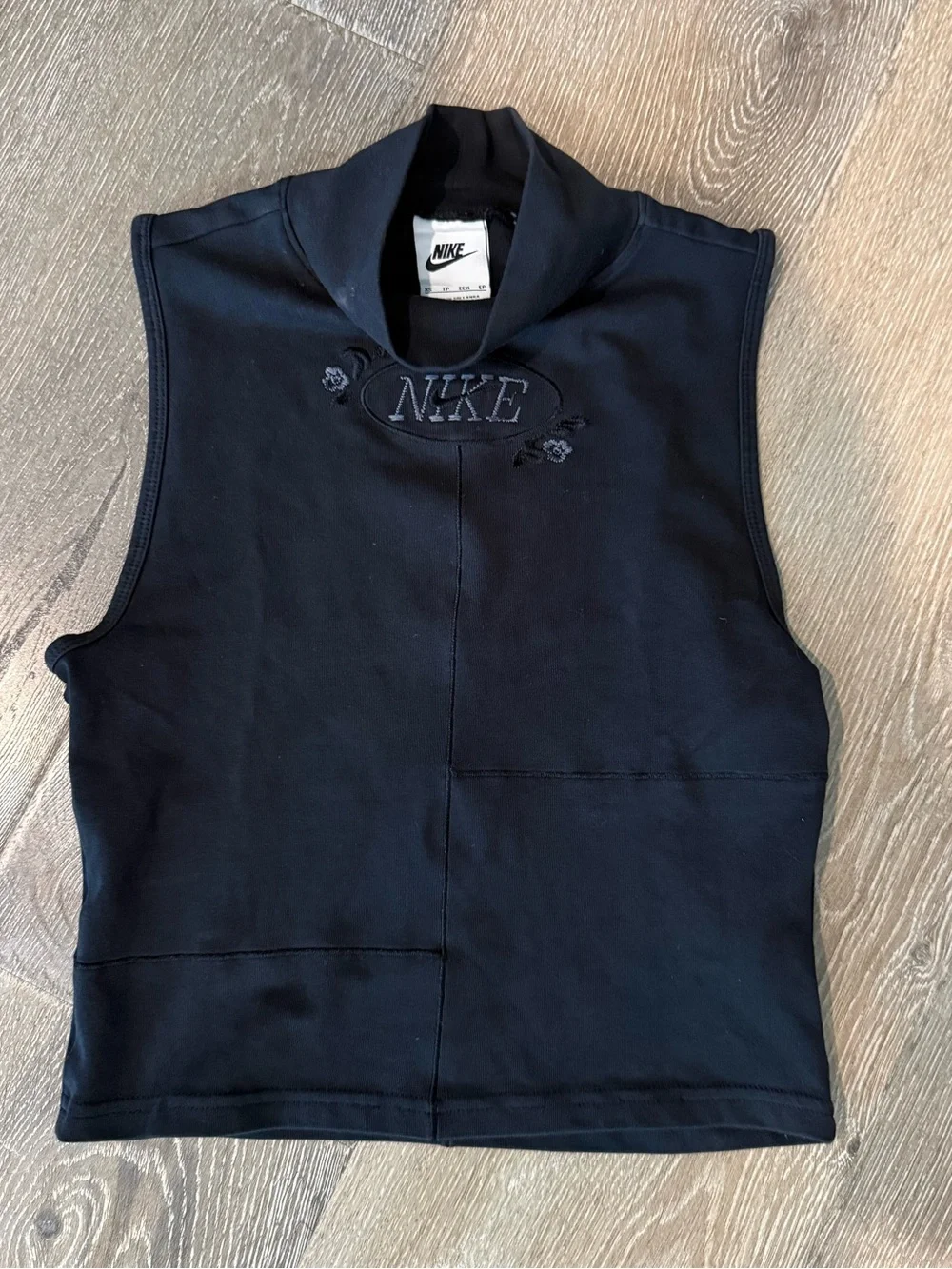 Nike Black Sleeveless Mock Neck Tank Top